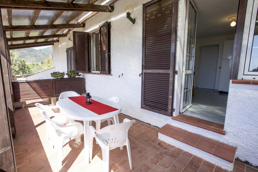 Villa Conti Residence Lacona Dış mekan fotoğraf